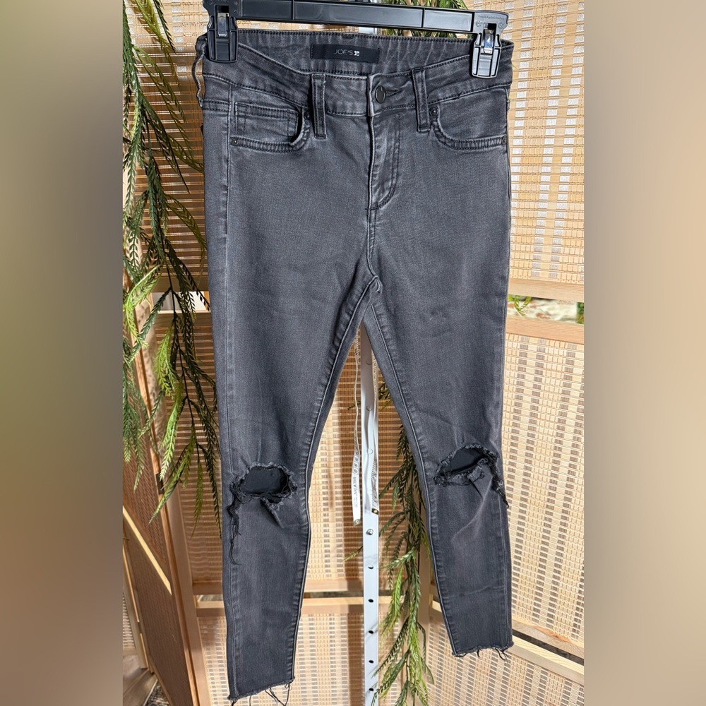 Joe's Jeans Charcoal Distressed Skinny Jeans Size 24